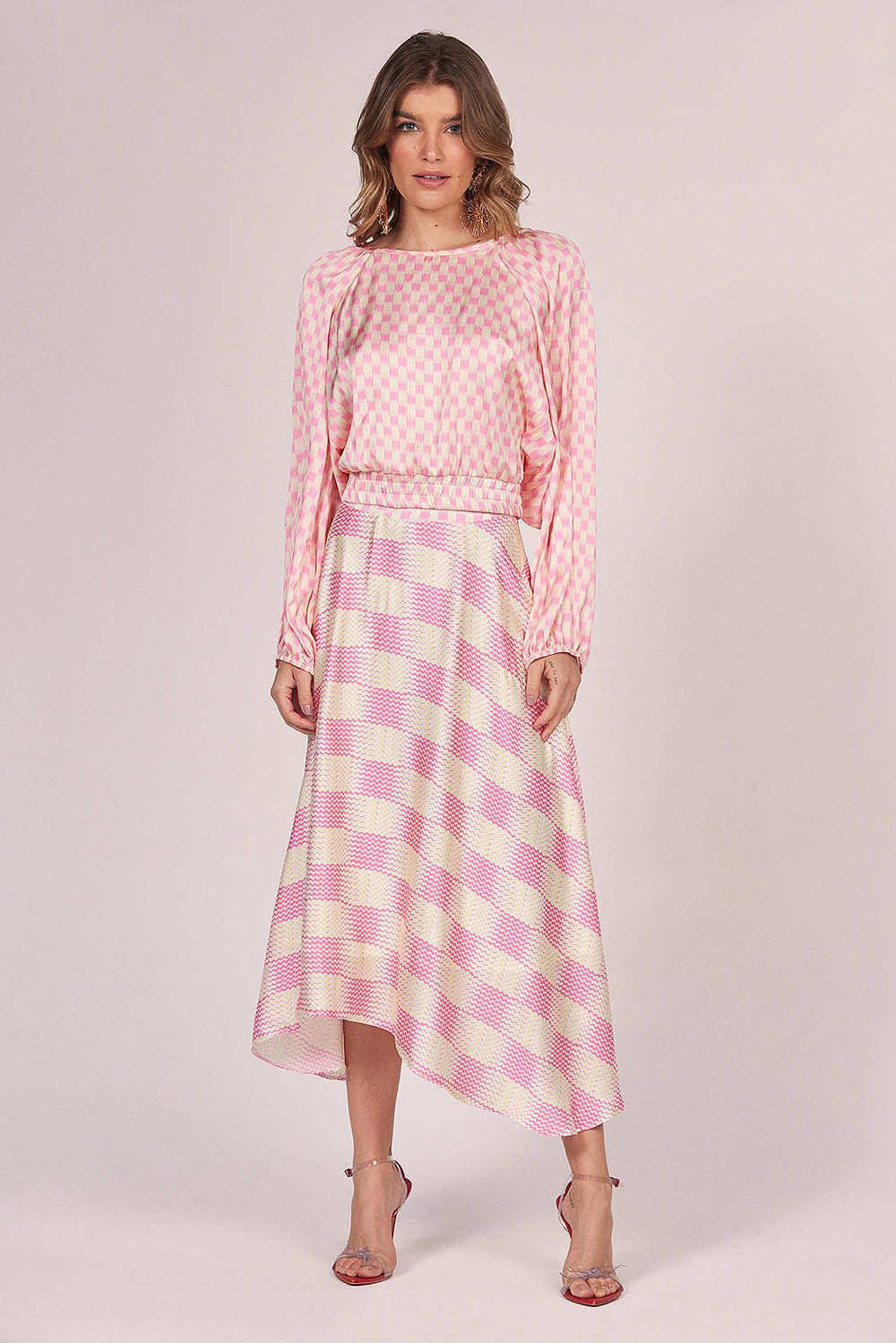 Saia Midi Assimétrica Estampa Xadrez Smk Rosa Médio