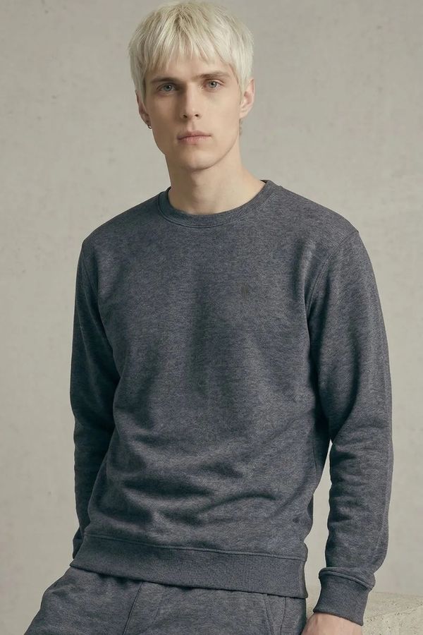 Moletom Masculino Leve Gola Careca Polo Wear Mescla Escuro Moletom Masculino Confort Gola Careca Polo Wear Mescla Escuro G